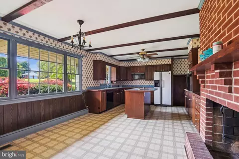 Kitchen - 13613 Alliston Dr, Baldwin, MD 21013 photo 3 of 3