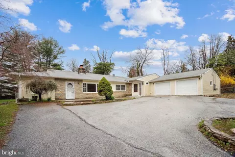 22 Roaches Ln, Reisterstown, MD 21136