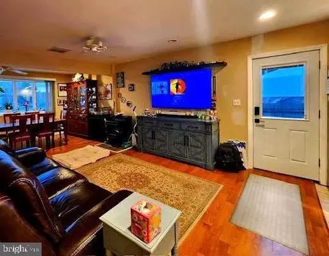 11218 Beach Rd, White Marsh, MD 21162 photo 9