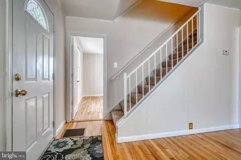 Entry Way - 3138 Cornwall Rd, Dundalk, MD 21222 photo 1 of 1