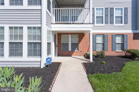 7 Locust Path Ct #8-7, Nottingham, MD 21236