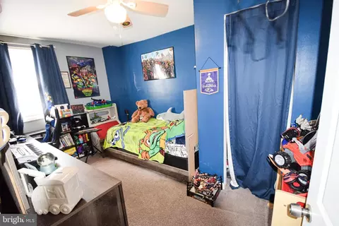Bedroom - 2310 Ruth Ave, Sparrows Point, MD 21219 photo 7 of 9