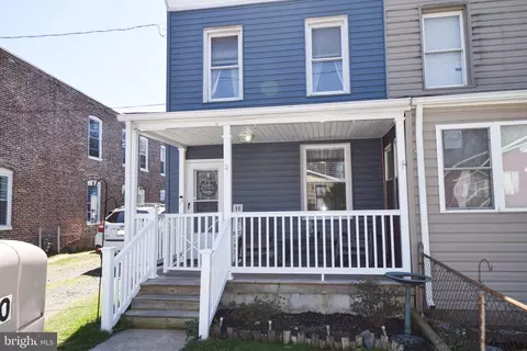 Exterior - 2310 Ruth Ave, Sparrows Point, MD 21219 photo 2 of 11