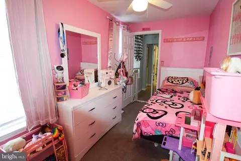 Bedroom - 2310 Ruth Ave, Sparrows Point, MD 21219 photo 6 of 9