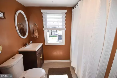 Bath - 2310 Ruth Ave, Sparrows Point, MD 21219 photo 1 of 3