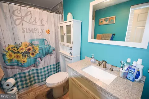 Bath - 2310 Ruth Ave, Sparrows Point, MD 21219 photo 3 of 3