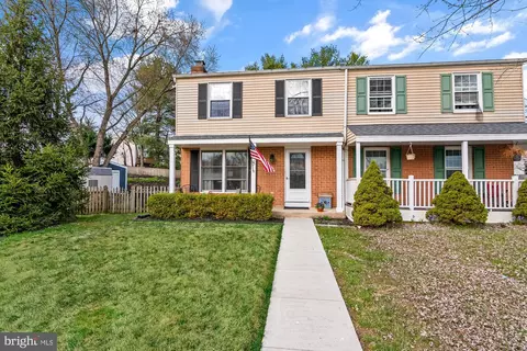 8 Hedgeford Ct, Nottingham, MD 21236