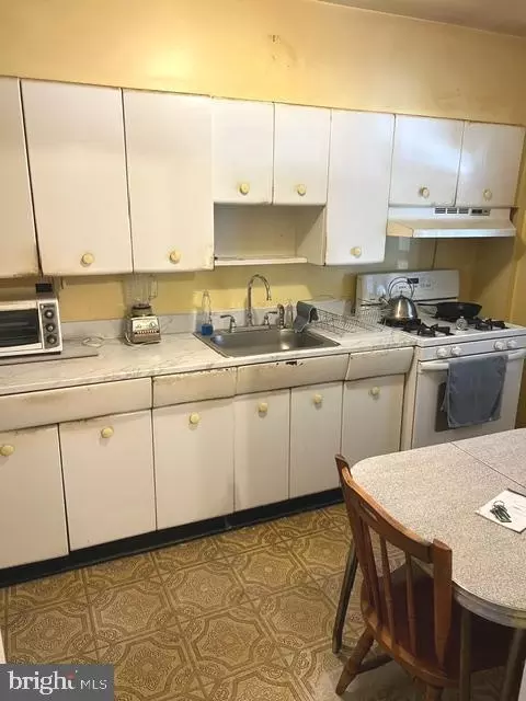 2030 Ormand Rd, Dundalk, MD 21222 photo 9