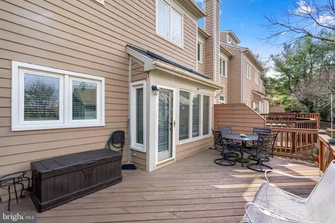 Exterior - 16 Stablemere Ct, Baltimore, MD 21209 photo 5 of 11