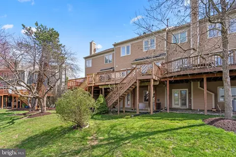 Exterior - 16 Stablemere Ct, Baltimore, MD 21209 photo 7 of 11