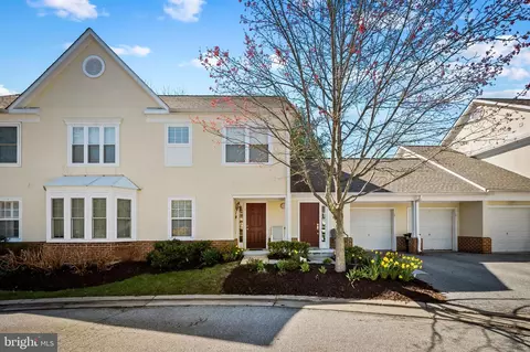 14 Joanna Ct #14, Pikesville, MD 21208