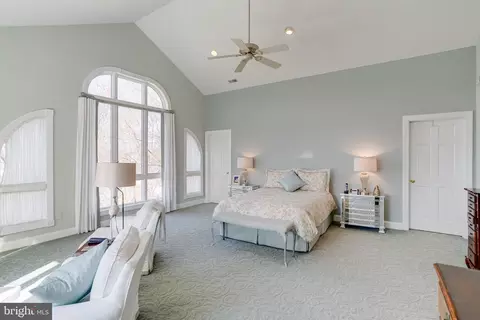 Bedroom - 708 Nollmeyer Rd, Middle River, MD 21220 photo 14 of 18
