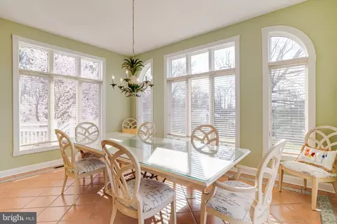 Dining - 708 Nollmeyer Rd, Middle River, MD 21220 photo 2 of 5