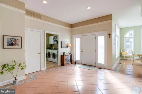 Entry Way - 708 Nollmeyer Rd, Middle River, MD 21220 photo 2 of 5