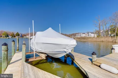 View/Area - 708 Nollmeyer Rd, Middle River, MD 21220 photo 10 of 17