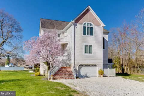 Exterior - 708 Nollmeyer Rd, Middle River, MD 21220 photo 4 of 19