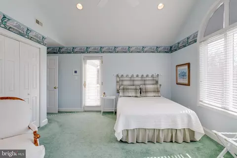 Bedroom - 708 Nollmeyer Rd, Middle River, MD 21220 photo 6 of 18