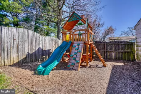 Exterior - 1100 Arran Rd, Idlewylde, MD 21239 photo 18 of 19