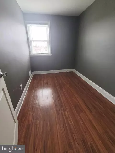 64 S Hawthorne Rd, Middle River, MD 21220 photo 7