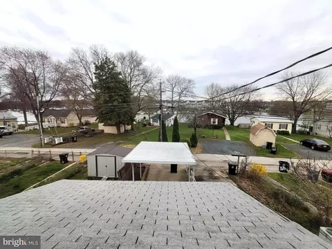 64 S Hawthorne Rd, Middle River, MD 21220 photo 10