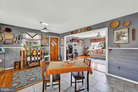 Dining - 8016 Shore Rd, Sparrows Point, MD 21219 photo 1 of 1