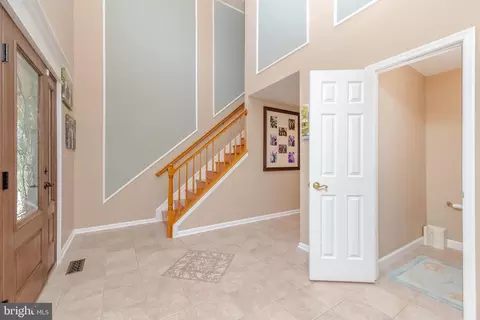 Entry Way - 8920 Avenue B, Sparrows Point, MD 21219 photo 2 of 2