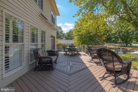 Exterior - 8920 Avenue B, Sparrows Point, MD 21219 photo 7 of 27