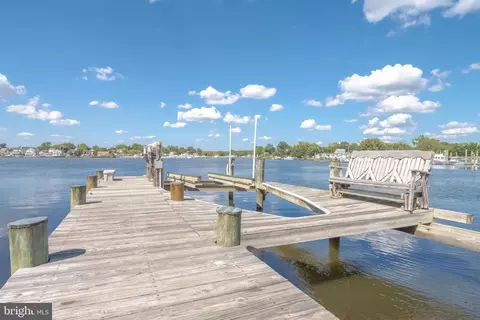 View/Area - 8920 Avenue B, Sparrows Point, MD 21219 photo 5 of 10