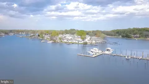 View/Area - 8920 Avenue B, Sparrows Point, MD 21219 photo 4 of 10