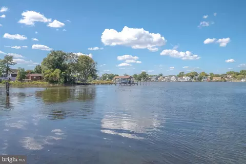 View/Area - 8920 Avenue B, Sparrows Point, MD 21219 photo 9 of 10