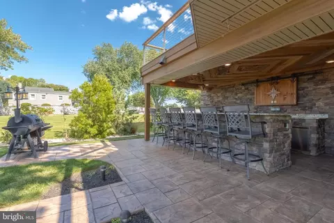 Exterior - 8920 Avenue B, Sparrows Point, MD 21219 photo 16 of 27
