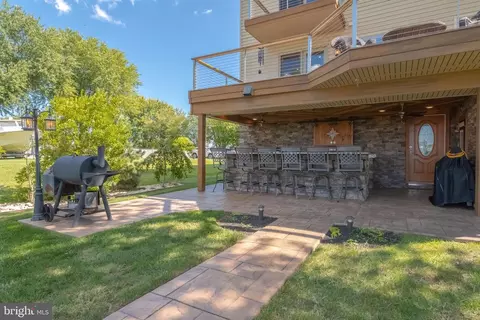 Exterior - 8920 Avenue B, Sparrows Point, MD 21219 photo 15 of 27