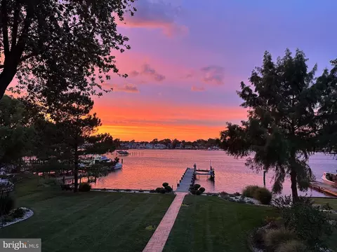 View/Area - 8920 Avenue B, Sparrows Point, MD 21219 photo 1 of 10
