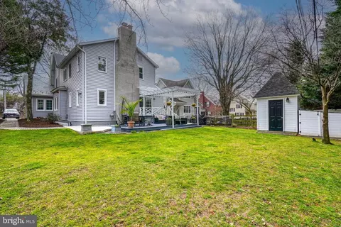 Exterior - 6 Dixie Dr, Towson, MD 21204 photo 5 of 10