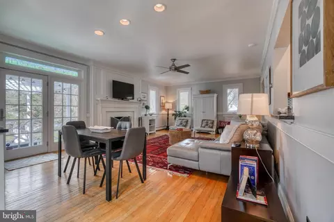 Living - 6 Dixie Dr, Towson, MD 21204 photo 12 of 14