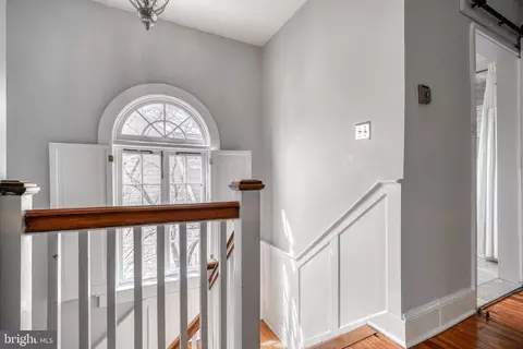 Entry Way - 6 Dixie Dr, Towson, MD 21204 photo 1 of 1