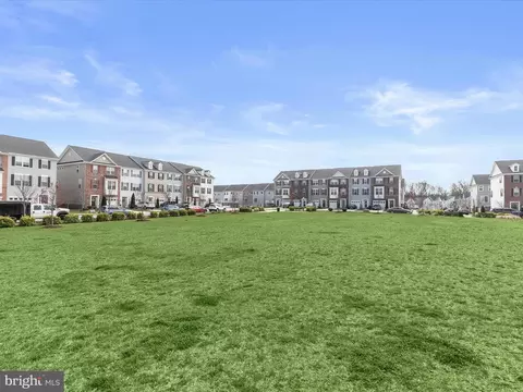 View/Area - 10002 Sandy Run Rd, Middle River, MD 21220 photo 6 of 7