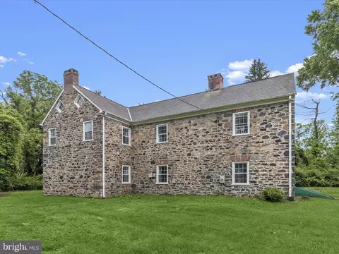 Exterior - 1846 Sutton Ave, Halethorpe, MD 21227 photo 7 of 16