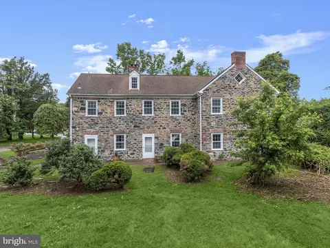 Exterior - 1846 Sutton Ave, Halethorpe, MD 21227 photo 8 of 16