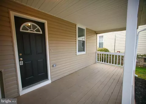 Exterior - 433 Schwartz Ave, Baltimore, MD 21212 photo 4 of 7