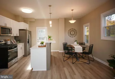 Dining - 433 Schwartz Ave, Baltimore, MD 21212 photo 2 of 3