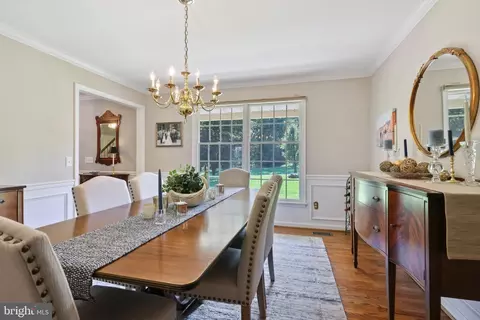 Dining - 14222 Sawmill Ct, Phoenix, MD 21131 photo 3 of 4
