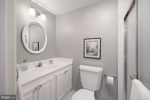Bath - 14222 Sawmill Ct, Phoenix, MD 21131 photo 7 of 7