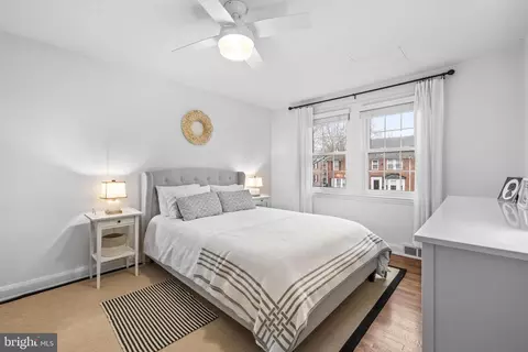 Bedroom - 211 Overbrook Rd, Baltimore, MD 21212 photo 1 of 8