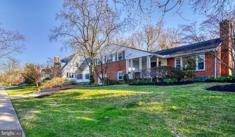 Exterior - 807 Ridgeleigh Rd, Baltimore, MD 21212 photo 4 of 19