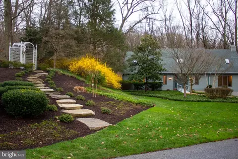 Exterior - 11 Wetherbee Ct, Phoenix, MD 21131 photo 3 of 26