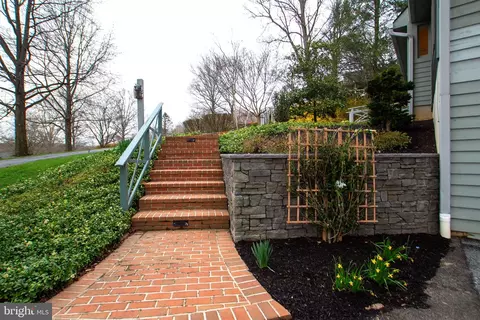 Exterior - 11 Wetherbee Ct, Phoenix, MD 21131 photo 9 of 26