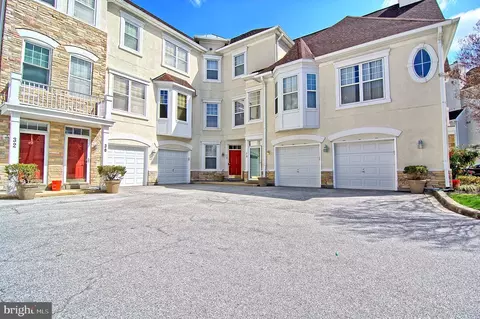 26 Barbican Way, Pikesville, MD 21208