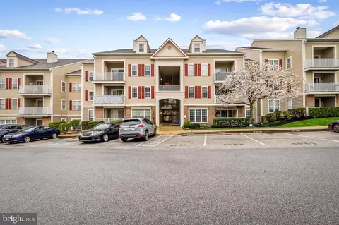 2203 B Falls Gable Ln #B, Baltimore, MD 21209