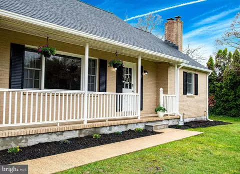 9711 Magledt Rd, Parkville, MD 21234